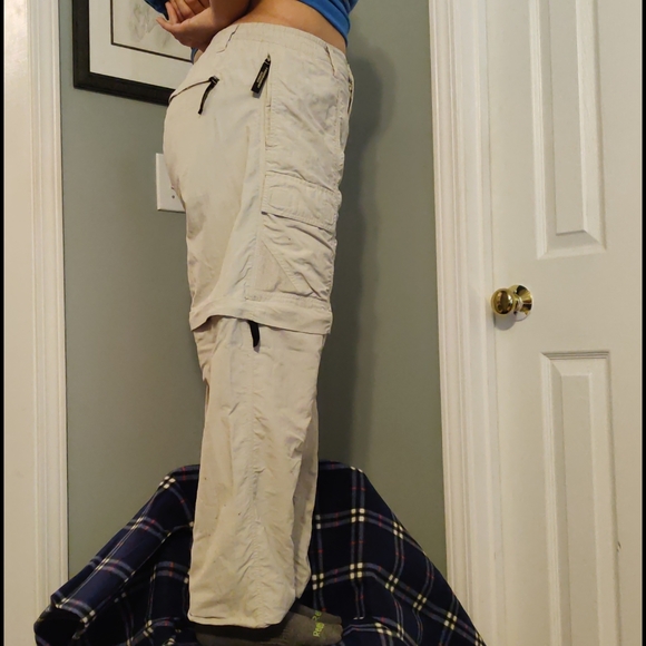 Cream, Magellan zip off shorts/pants - Picture 2 of 7